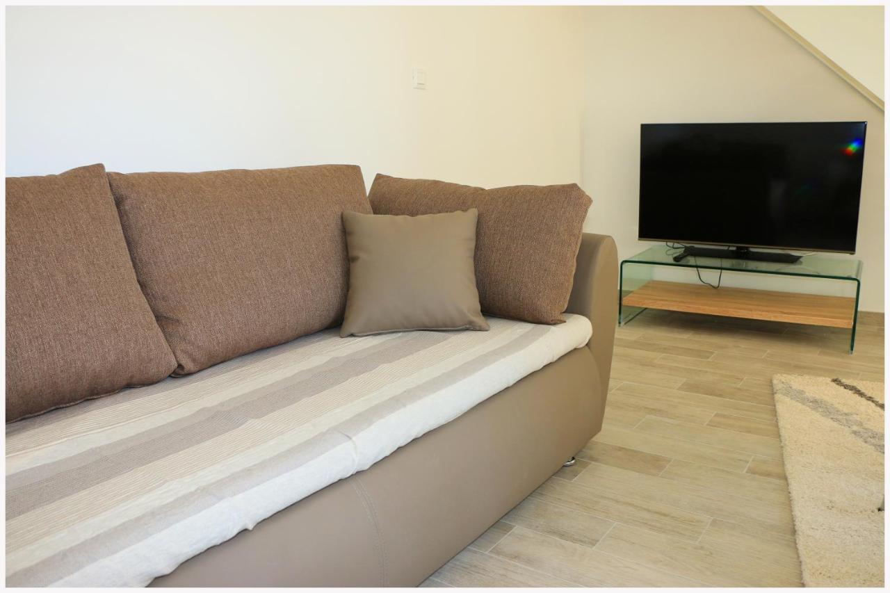 Holiday Home Ante พรีมอชเตน ภายนอก รูปภาพ